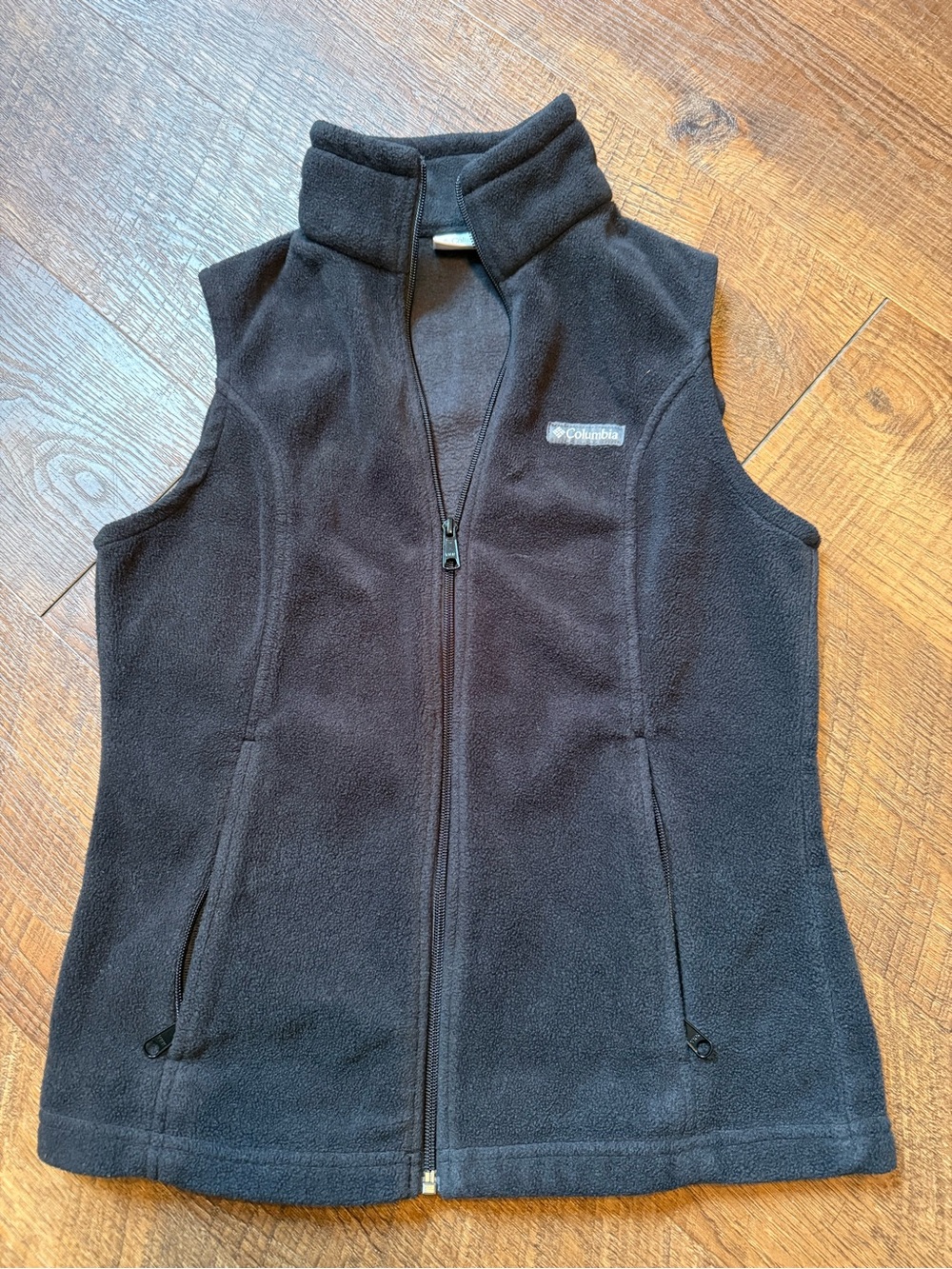 Columbia Women's Black Fleece Vest with Stand Collar